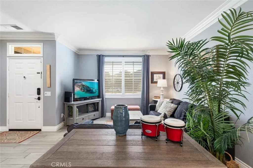 31735 Mesa View Dr