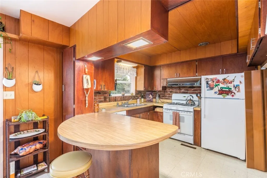 5237 Alcorn Pl