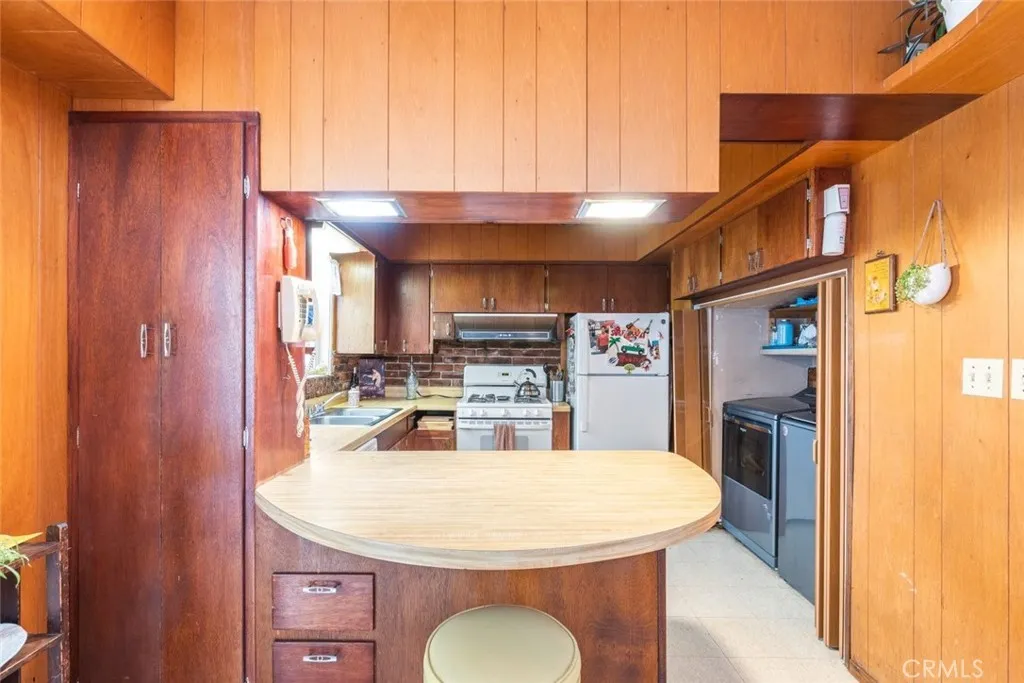 5237 Alcorn Pl