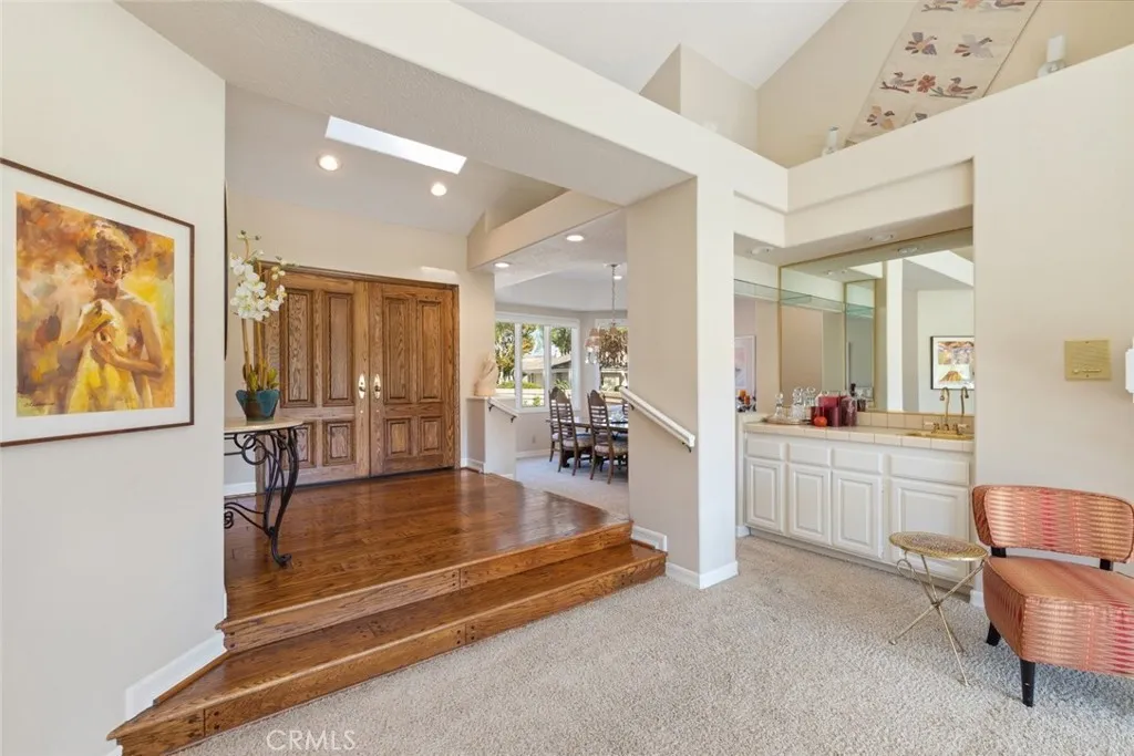 38201 Creekview Cir