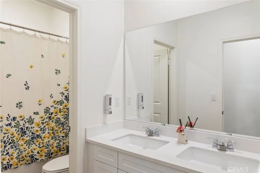 36082 Saint Claire Ct