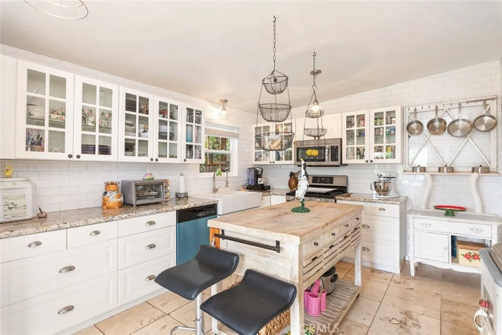 1025 Santa Margarita Dr
