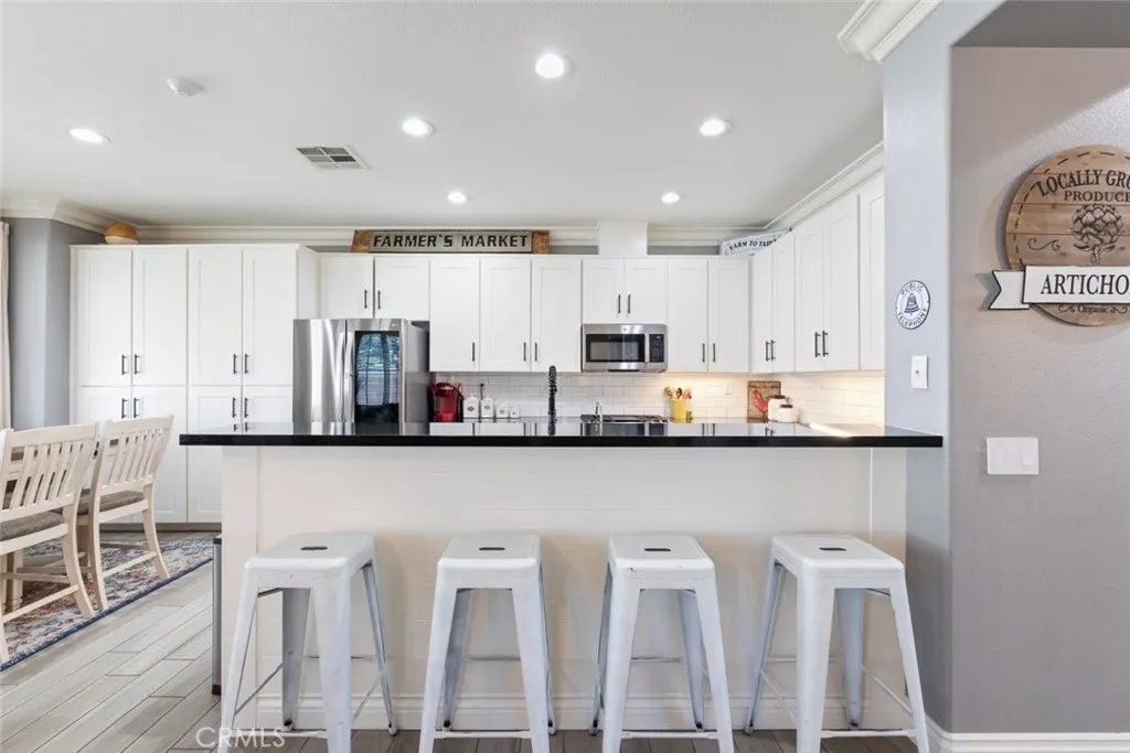 31735 Mesa View Dr