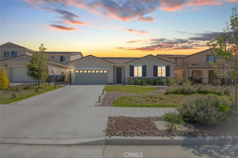 36082 Saint Claire Ct