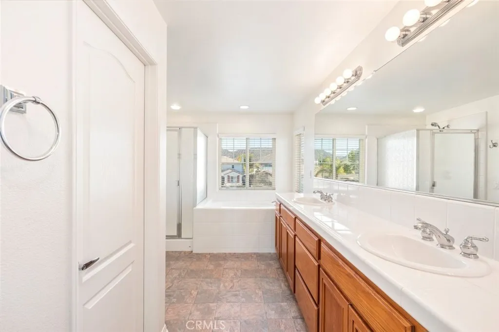 23638 William Pl