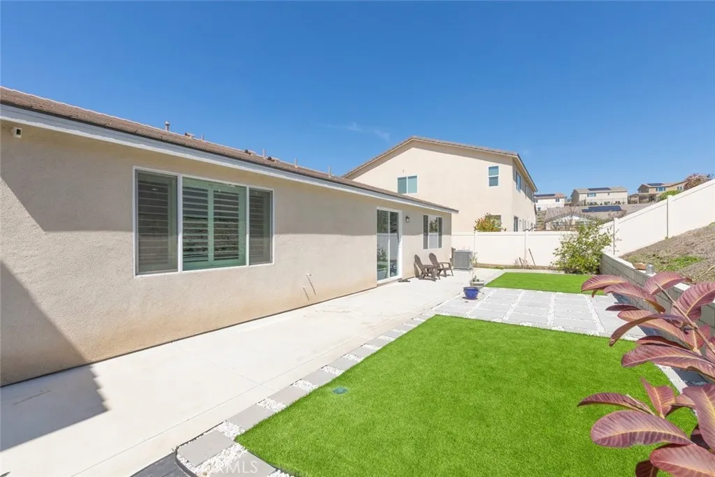 36082 Saint Claire Ct