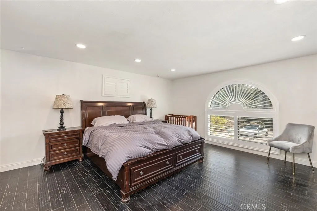 6500 Rainbow Heights Rd