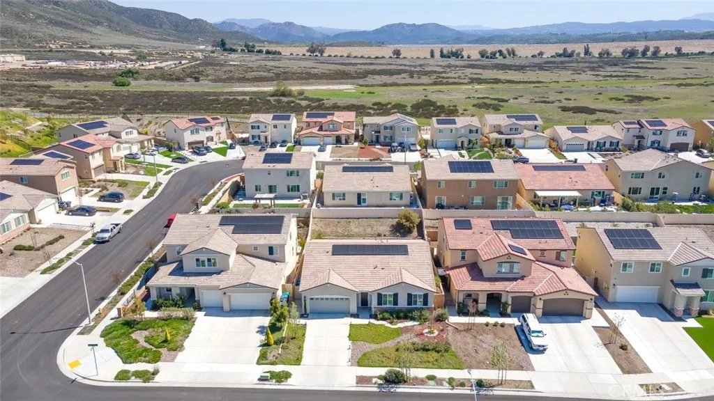 36082 Saint Claire Ct