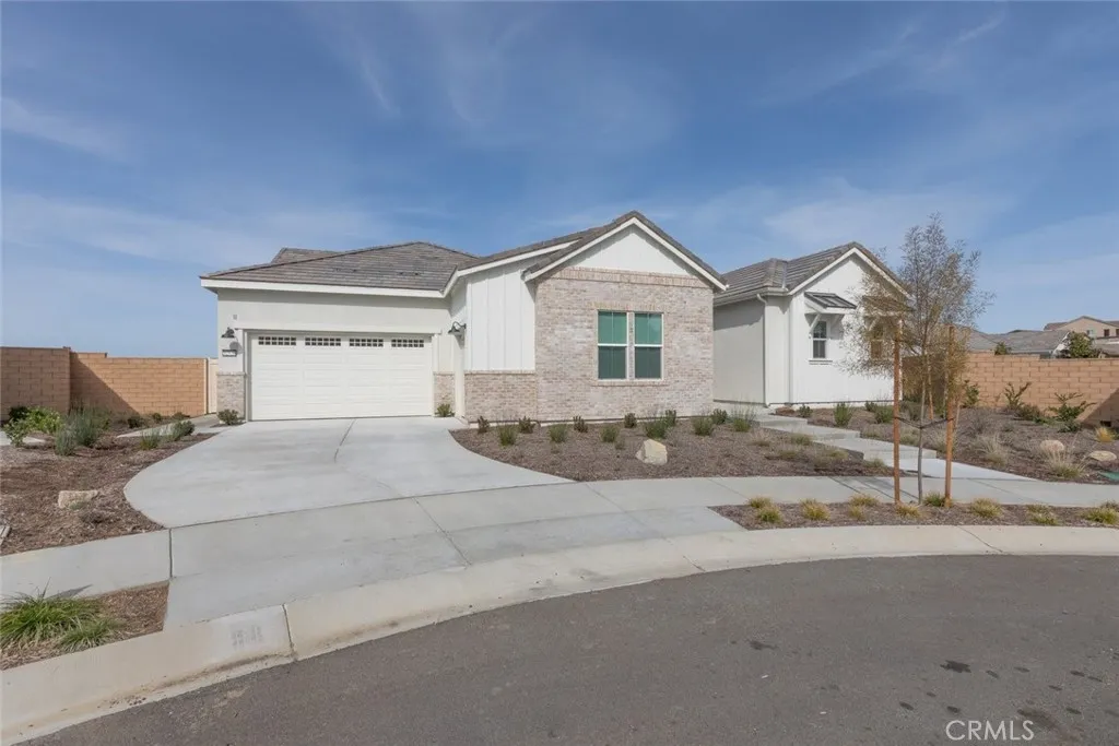 32520 Zinna Ct