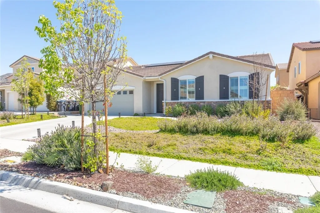 36082 Saint Claire Ct