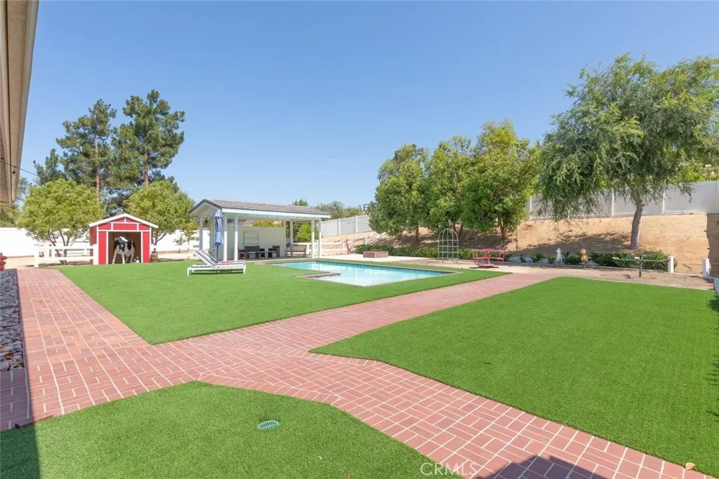 41559 Floyd Ct
