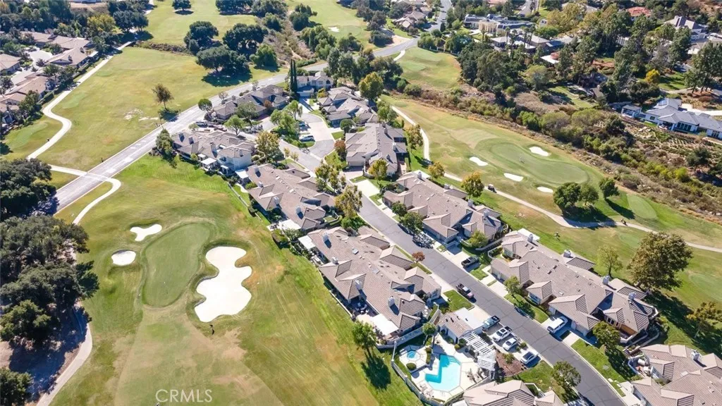 38201 Creekview Cir