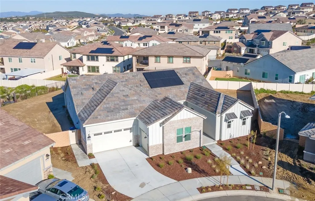 32520 Zinna Ct