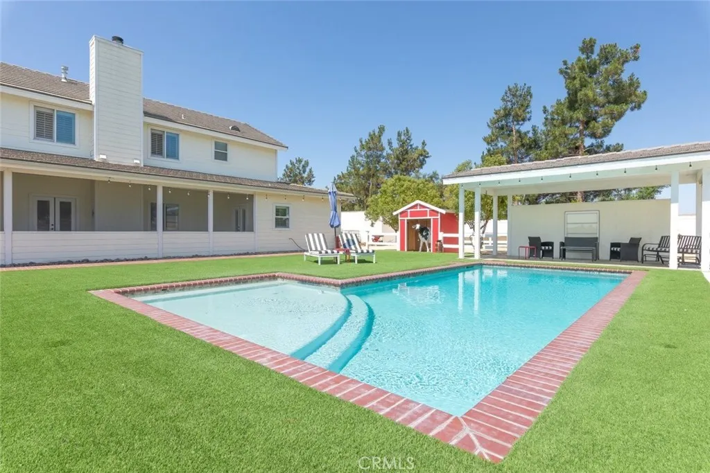 41559 Floyd Ct