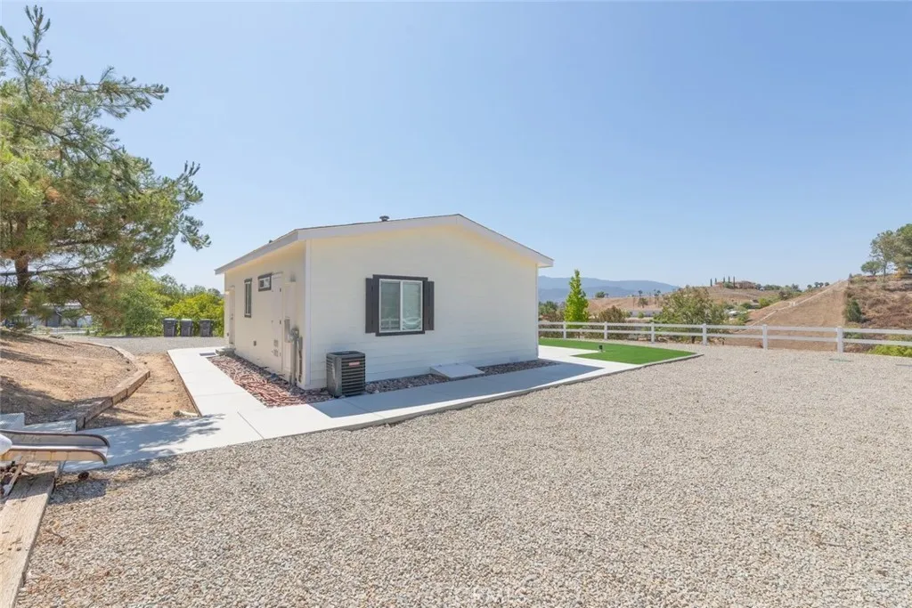 41559 Floyd Ct