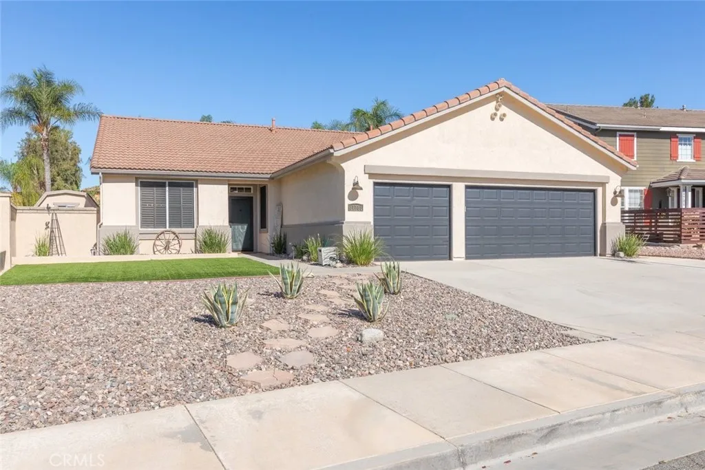 31735 Mesa View Dr