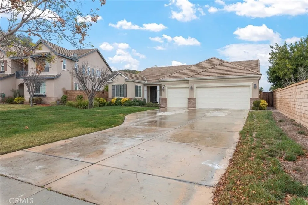 28645 Ashington Ct