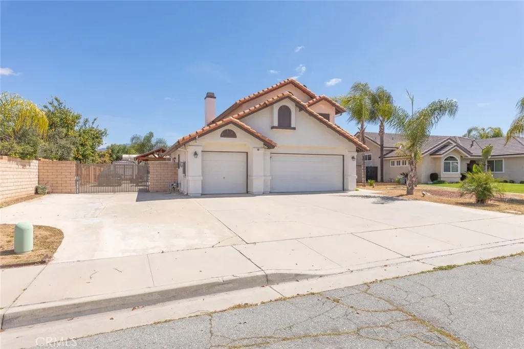 2313 Sonoma Dr
