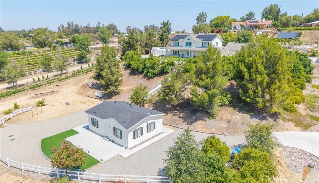 41559 Floyd Ct