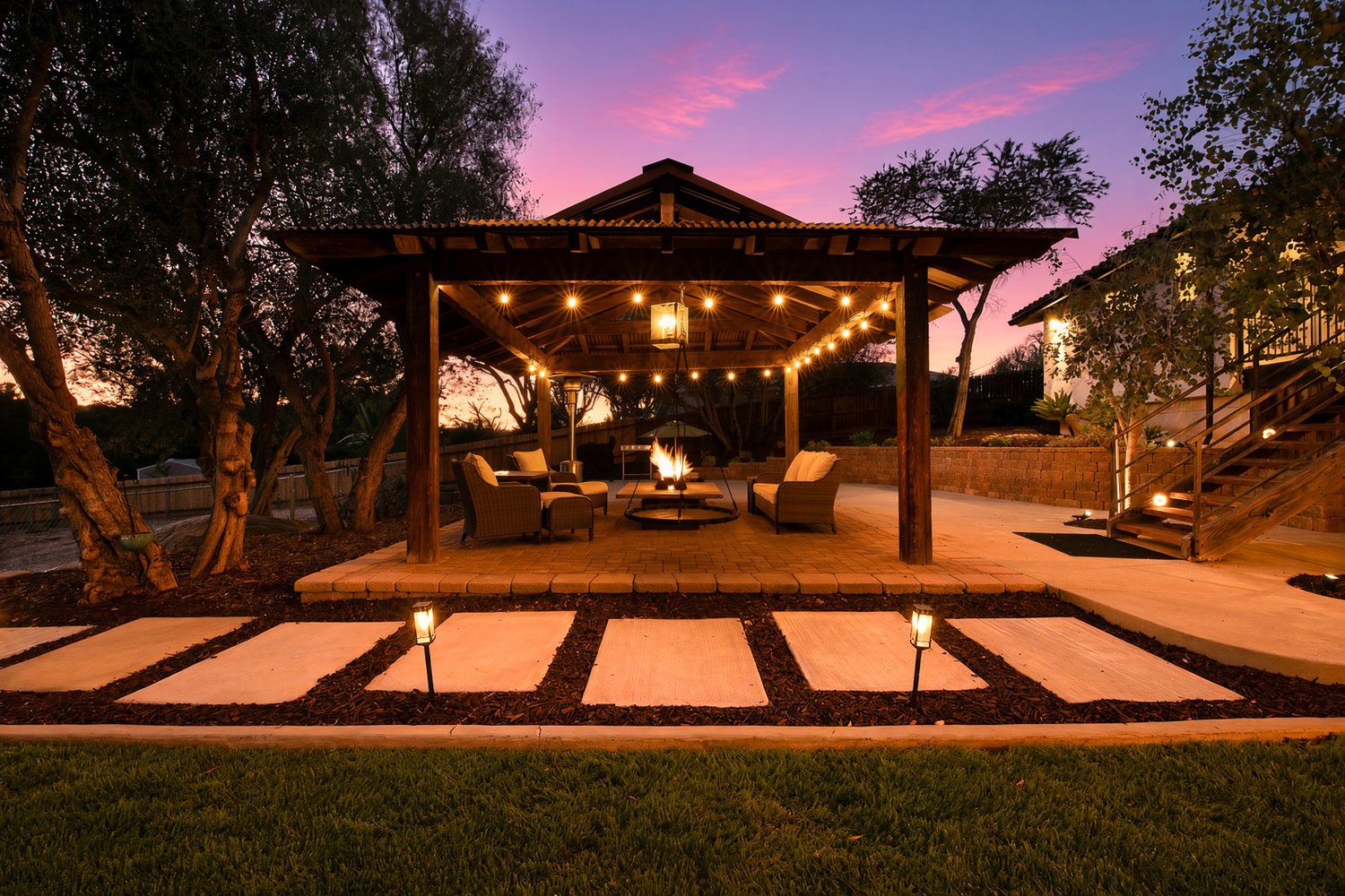 210 Rancho Camino
