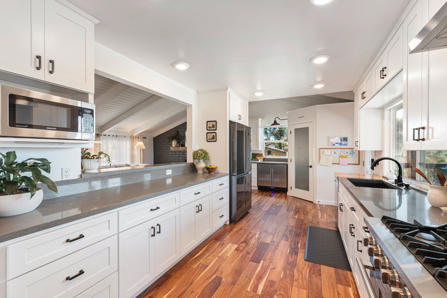 210 Rancho Camino