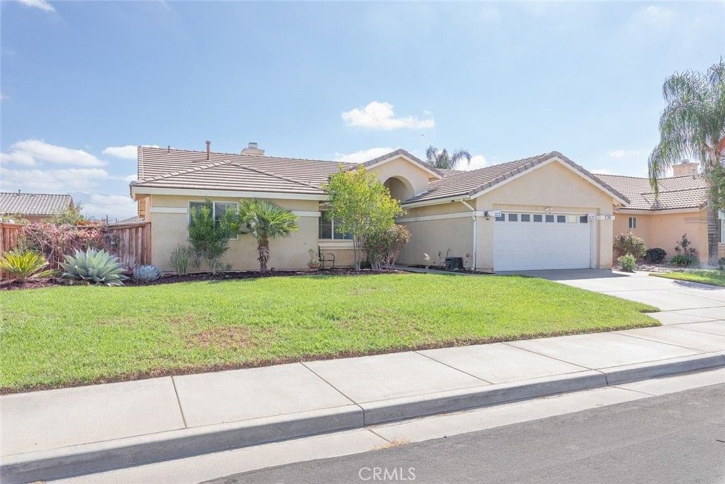 233 Galiceno Dr