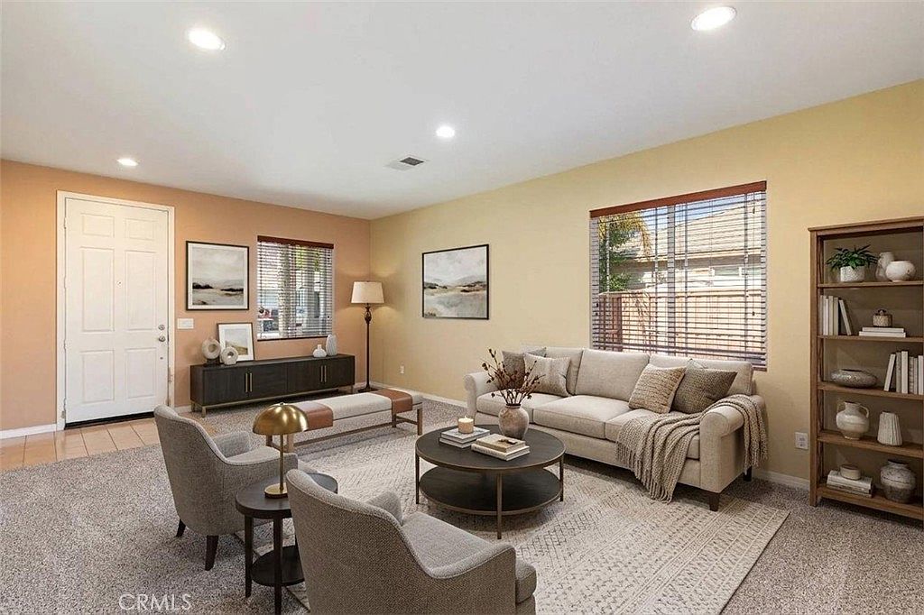 32670 Santa Cruz Way