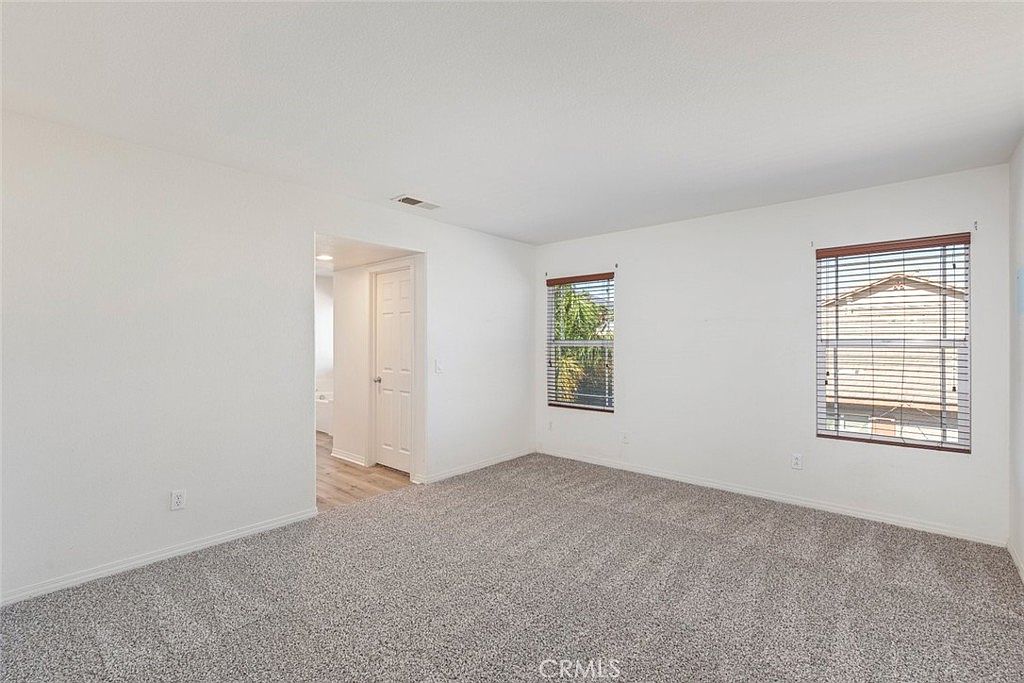 32670 Santa Cruz Way