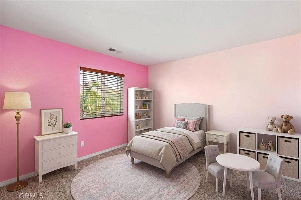 32670 Santa Cruz Way