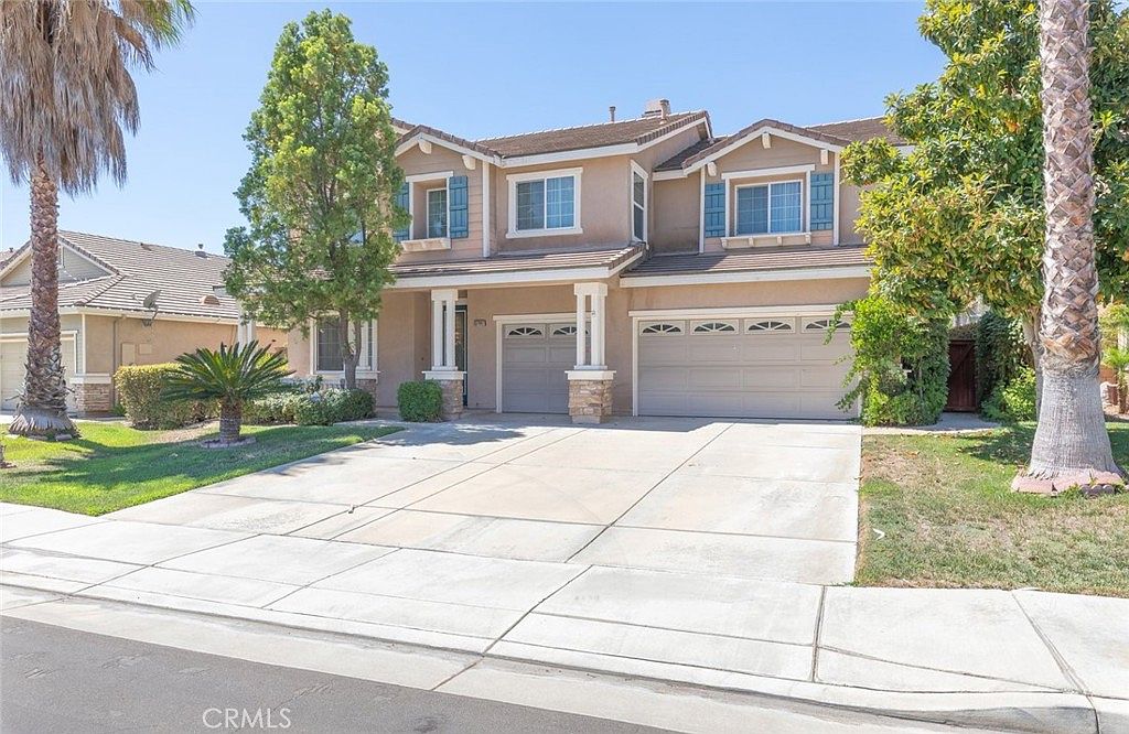 37097 Edgemont Dr