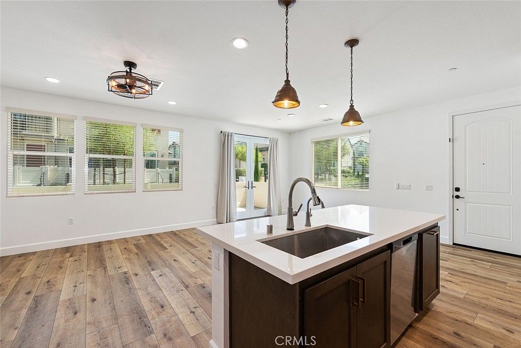 39438 Corvina Ln